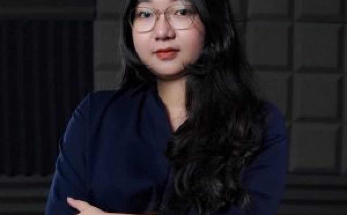 savvi-team_my-linh-edited-1-300×300